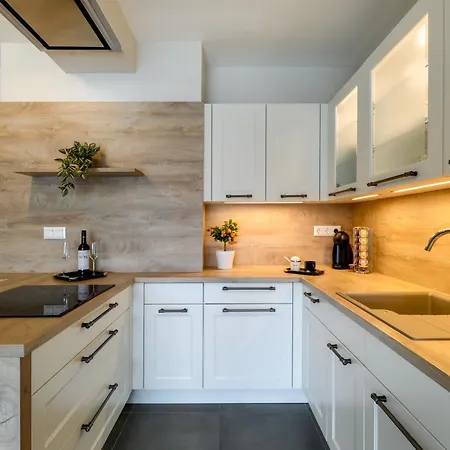 Aranyhid Διαμέρισμα *